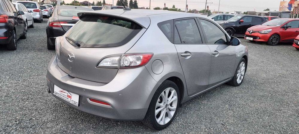 Mazda 3 1.6 Diesel 109 Cp 2009 Rate sau Cash