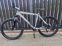 Vând bicicleta SARACEN