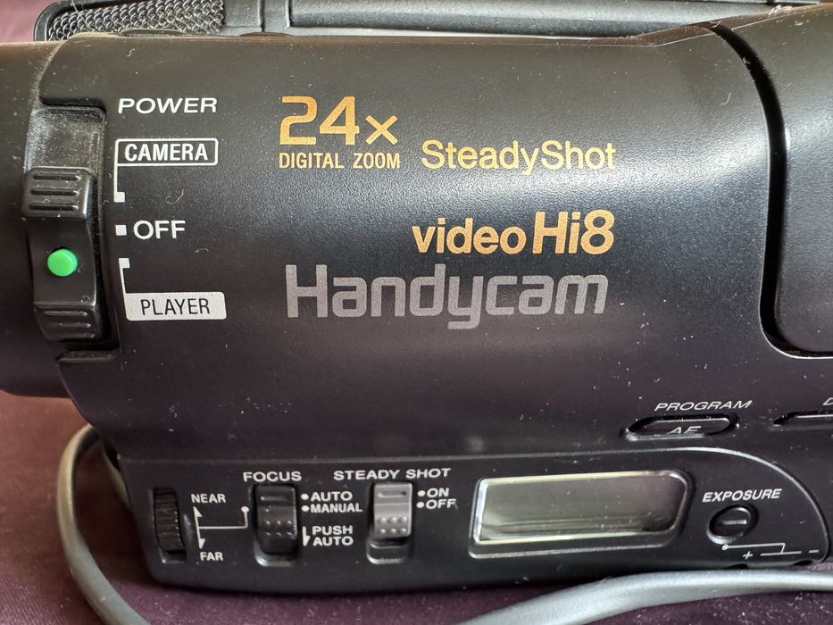 Sony Handycam 24x SteadyShot VideoHI8