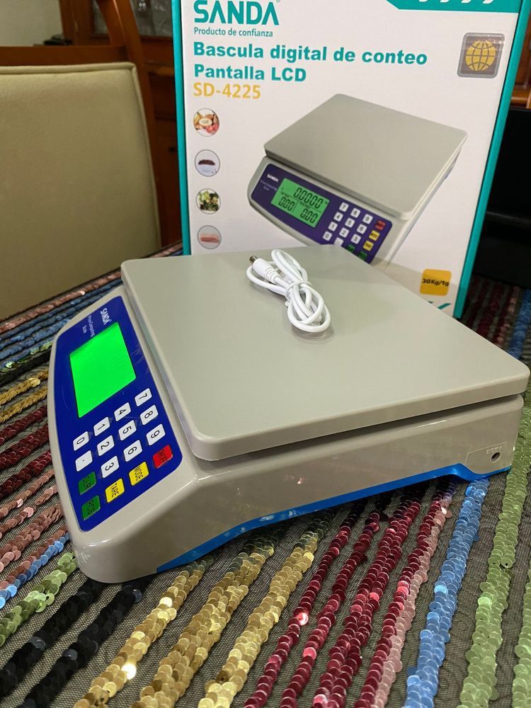 Мини електрическа везна 30 кг DT-580