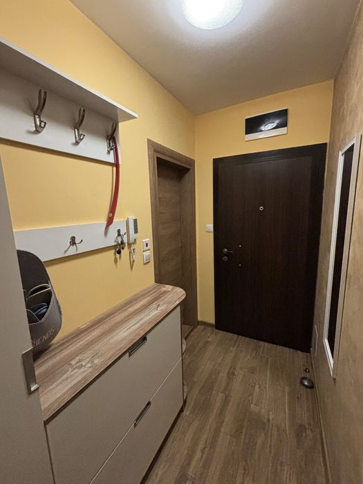 Дава се под наем Двустаен апартамент в Пловдив, Индустриална зона - Юг - 67 кв.м за 357 € - Снимка #1