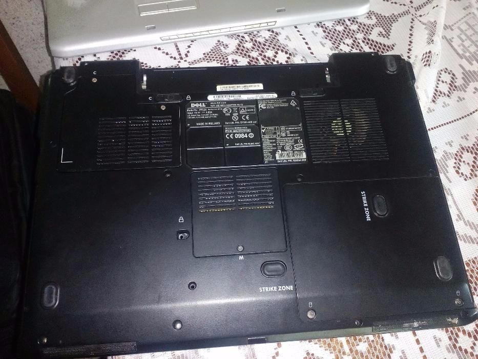 dezmembrez dell inspiron 1720 laptop