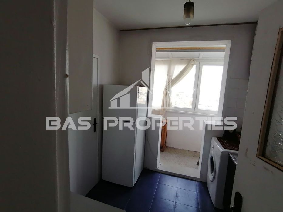 Продава се Тристаен апартамент в София, Гео Милев - 89 кв.м за 2978 €/кв.м - Снимка #2