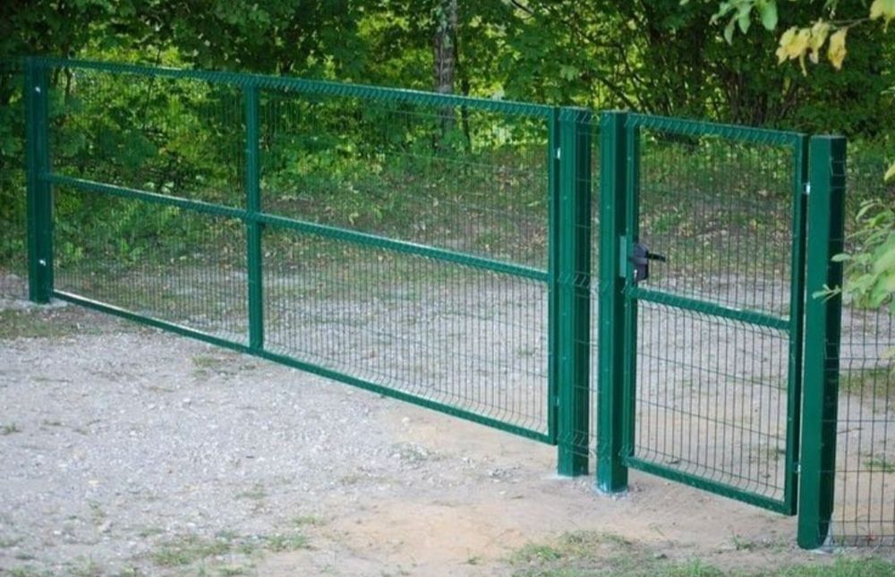 Executăm garduri la comanda clientului