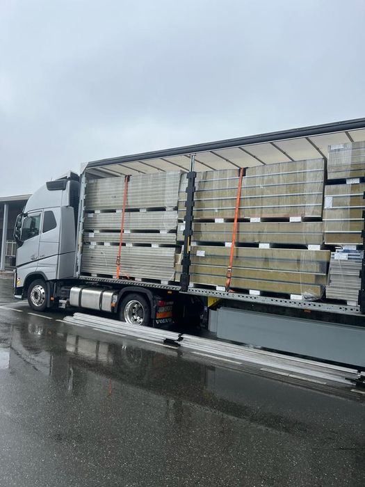 Panouri sandwich calitatea 1 si 2 Stoc