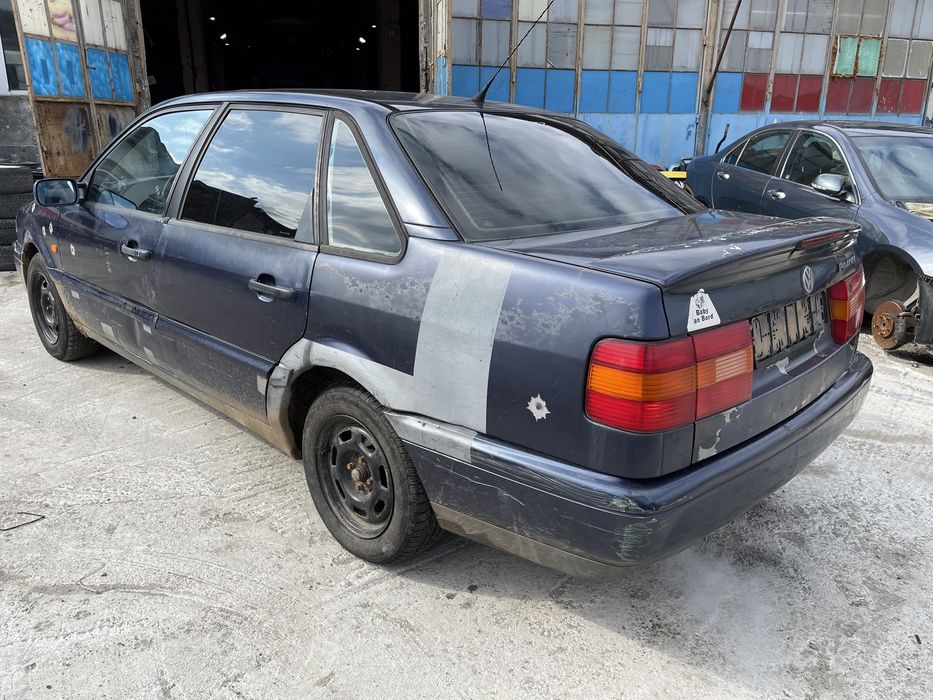 Vw Passat 3 2.0 115кс 1996г На Части