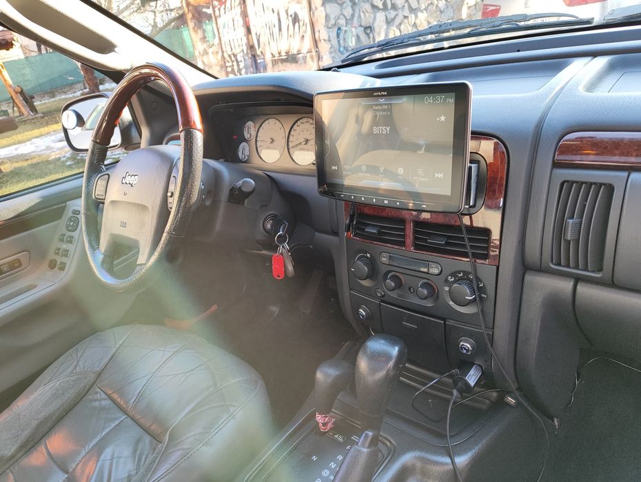 Vand Jeep Grand Cherokee 4.7. V8. HO 2002 5700 euro