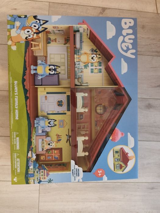 Set de joaca Bluey - Casa familiei, cu figurina inclusa