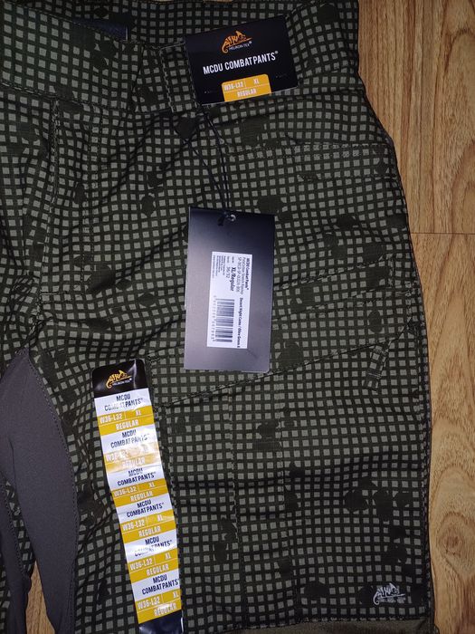 Pantaloni tactici HELIKON TEX Desert Night Camo