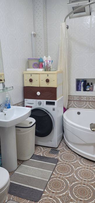 Срочно продам свой квартиру! Высоко потолочный,  кирпичный  уютный дом