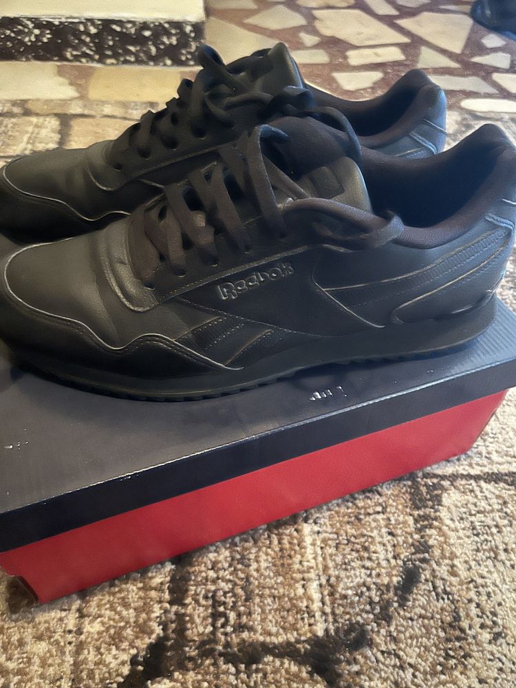 Маратонки Reebok Classic