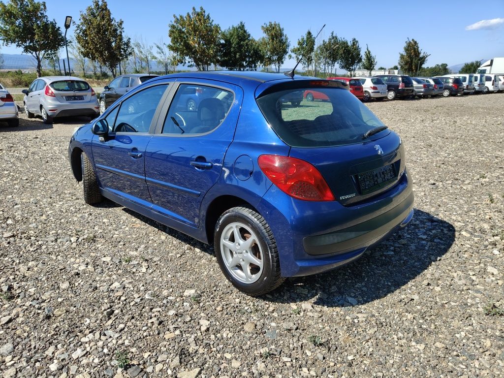 Peugeot 207 1.4 i