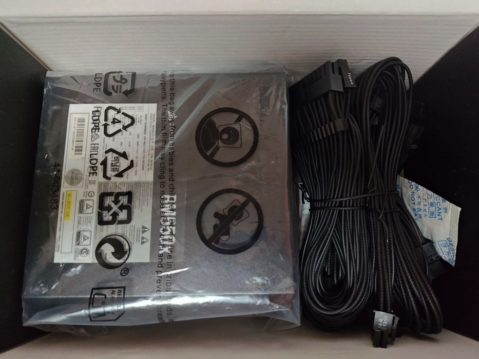 Sursa Corsair RM550x full modulara