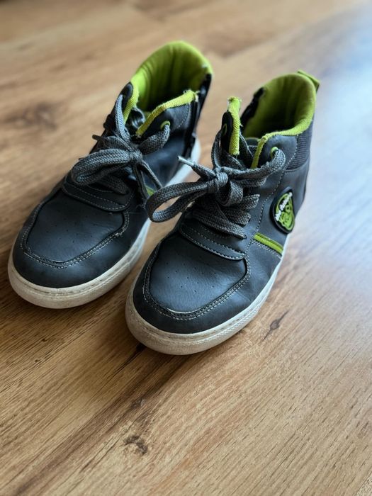 Обувки/кецове ***