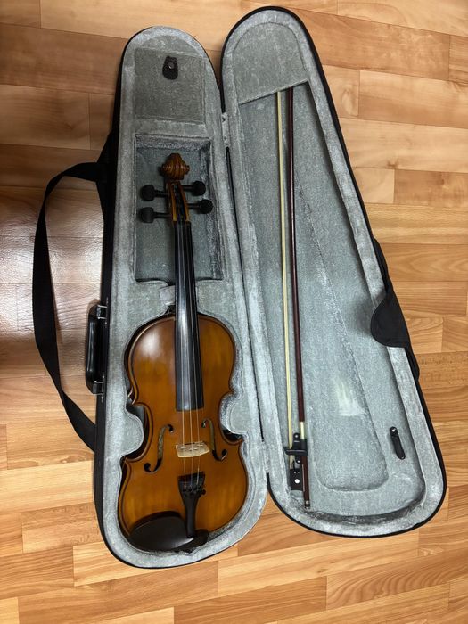 Скрипка в хорошем состояний