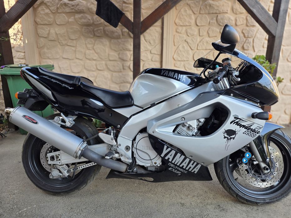 Yamaha Thunderace 1000