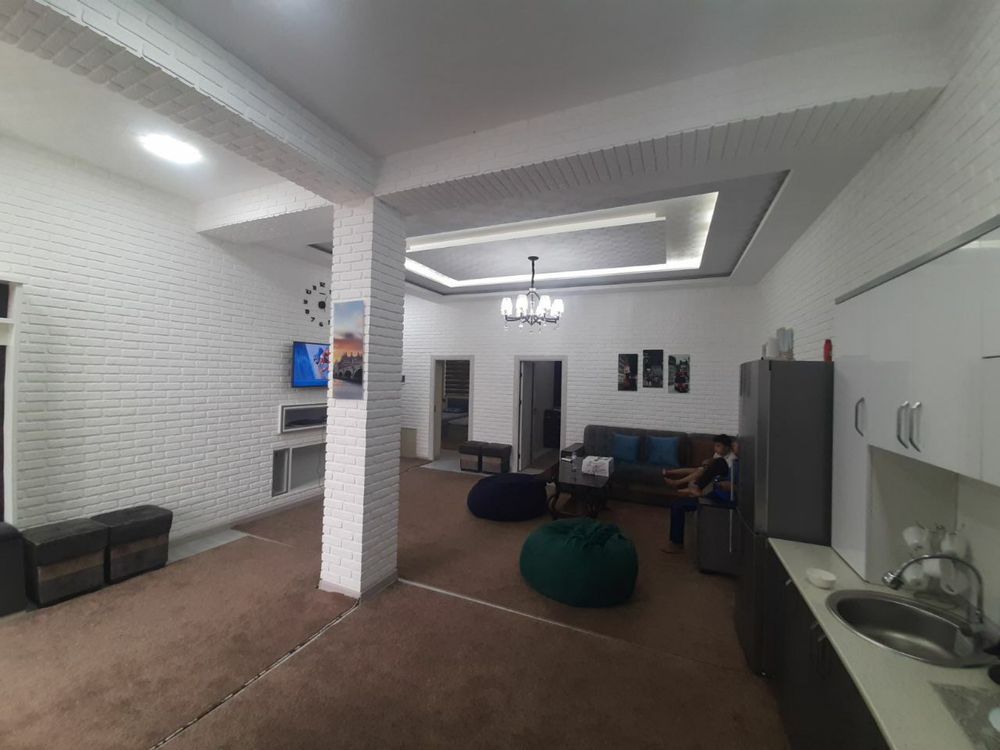 Chorvoqda Dacha sotiladi 4 sotiq tayyor biznes