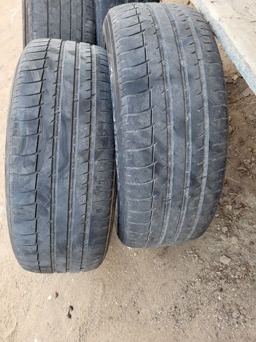 Шины летний  215.55. R17