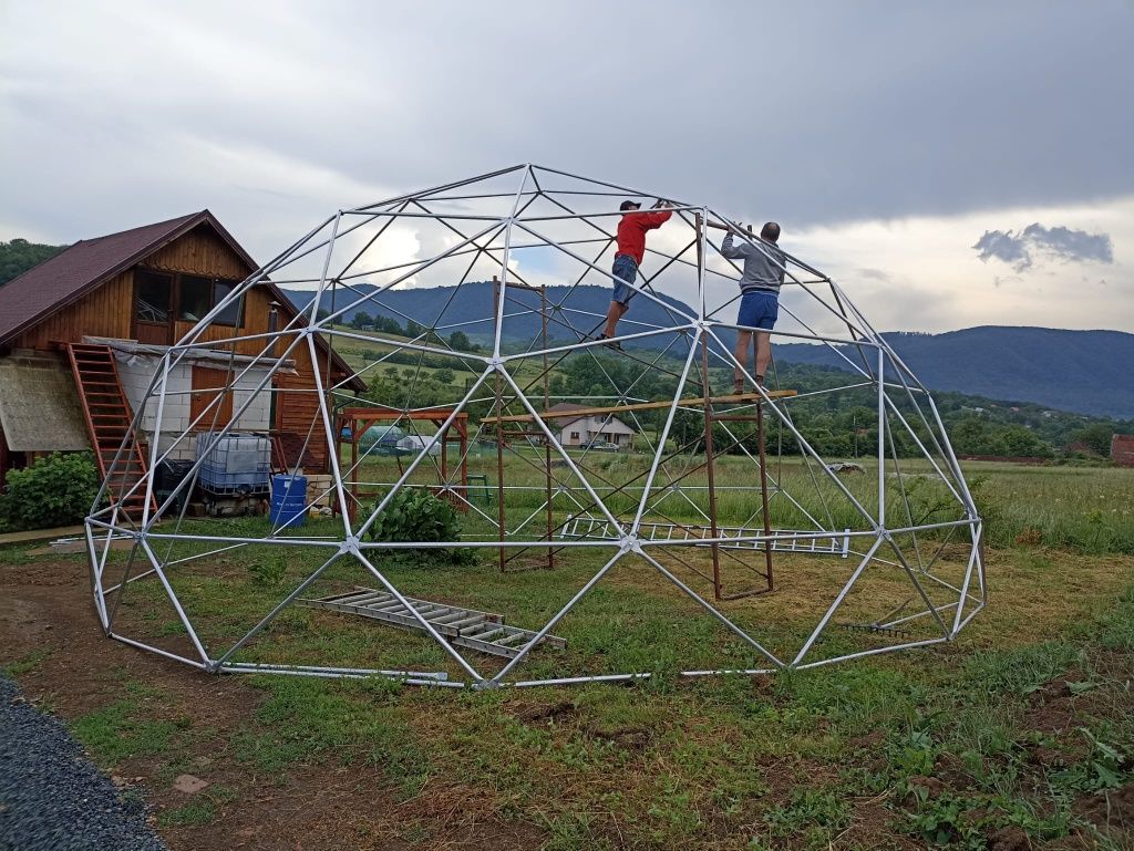 Structura geodezic, iglu.