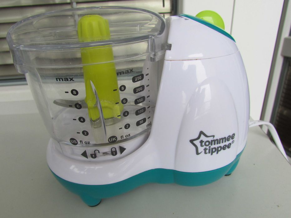 Блендер за бебешка храна Tommee Tippee