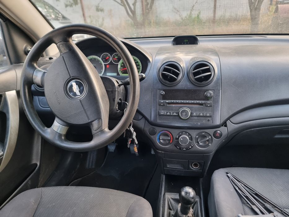 Vând chevrolet aveo 2006 berlina