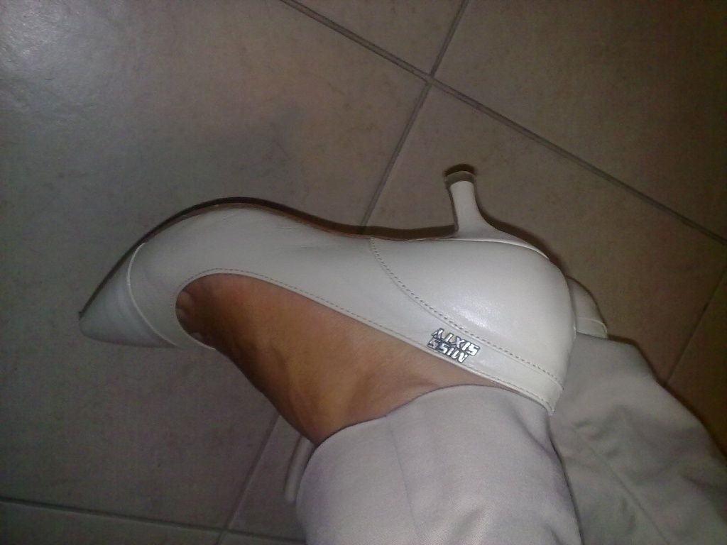 GUESS, MISS SIXTY, G-Star Raw, Calvin Klein, Geox, Next, Hotic - 35