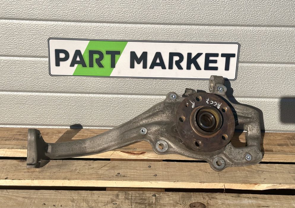Десен шенкел AUDI A6 A7 C7 4G 4G0407242E