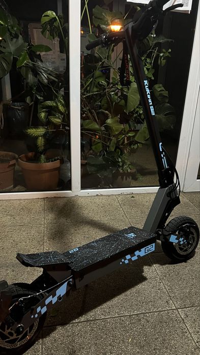 Trotineta electrica kukirin g2