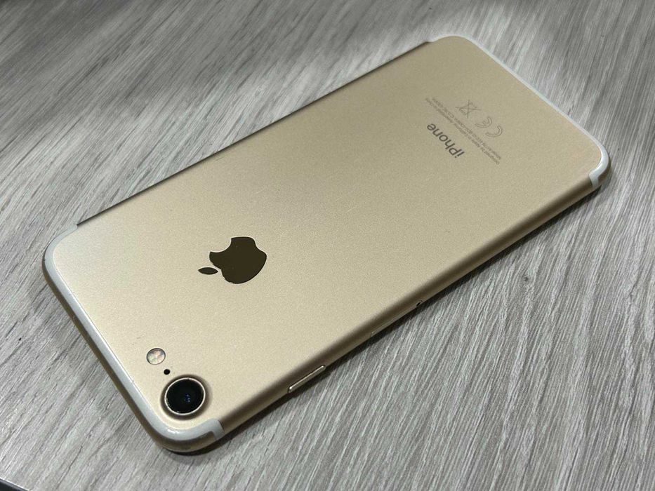 iPhone 7 128GB / 79 %