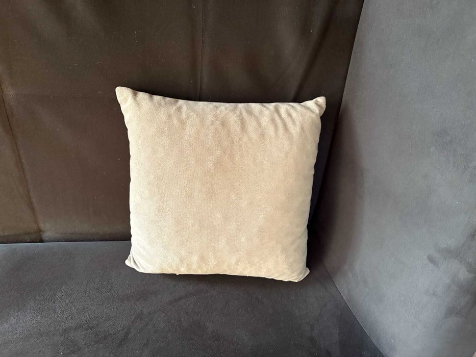 Продава се разтегателен диван