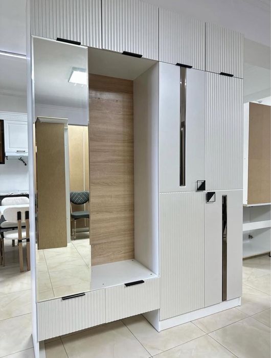 Мебель для прихожей Элита 1.8