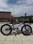 BMX facut pe piese
