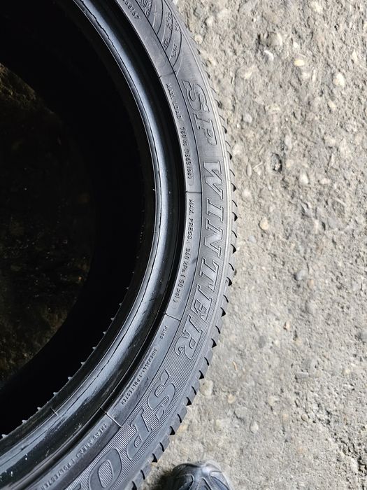 2 anvelope iarna 225 50 17 Dunlop 2019