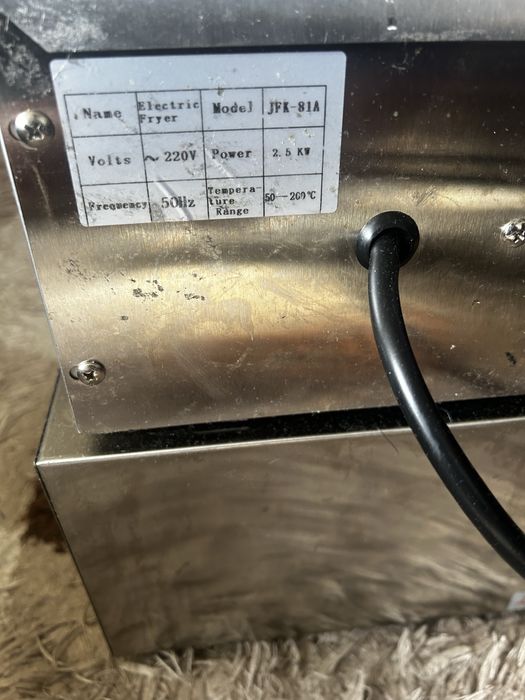 Фритюрник ползван броени пъти