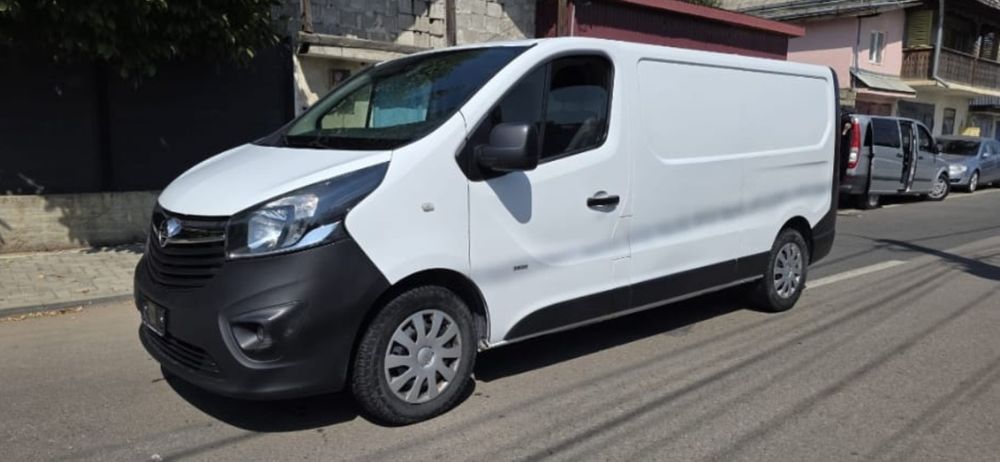 Opel vivaro  opel vivaro