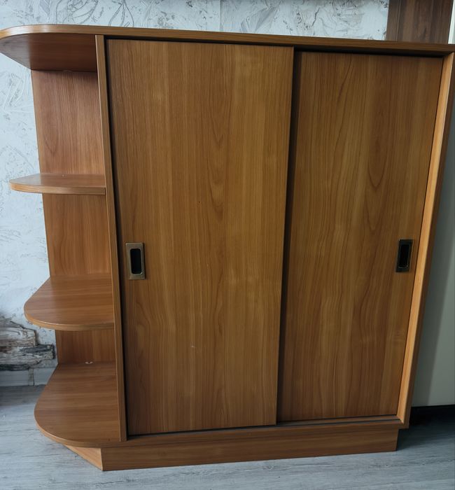 Продам тумбу для обуви в хорошем состоянии