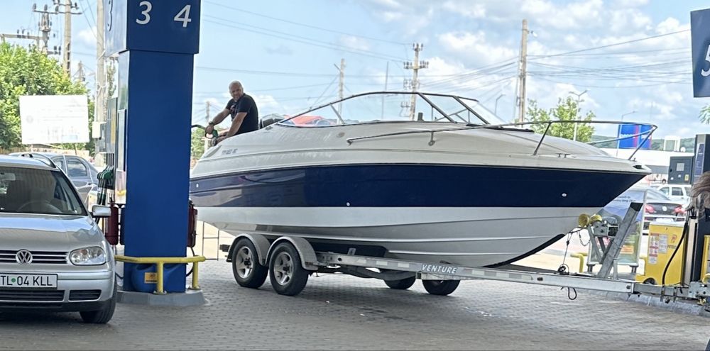 Bayliner 2252 Ls cu cabina Yamaha F250 cp