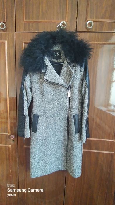 Jenskaya palto satiladi