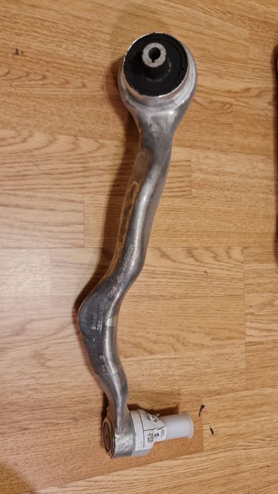 Brat suspensie stanga BMW 1 f20 f22 3 f30 4 f32 f36 6855741