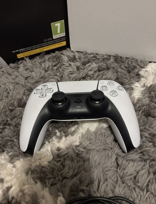 Sony Ps5 Slim Digital edition 825 gb