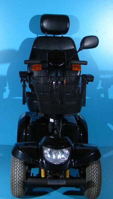 Scuter electric handicap/ batrani Vermeiren Ceres 4 - 12km/h