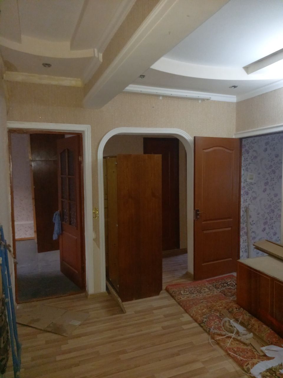 Сергили 6. 5 хона 114 кв уй