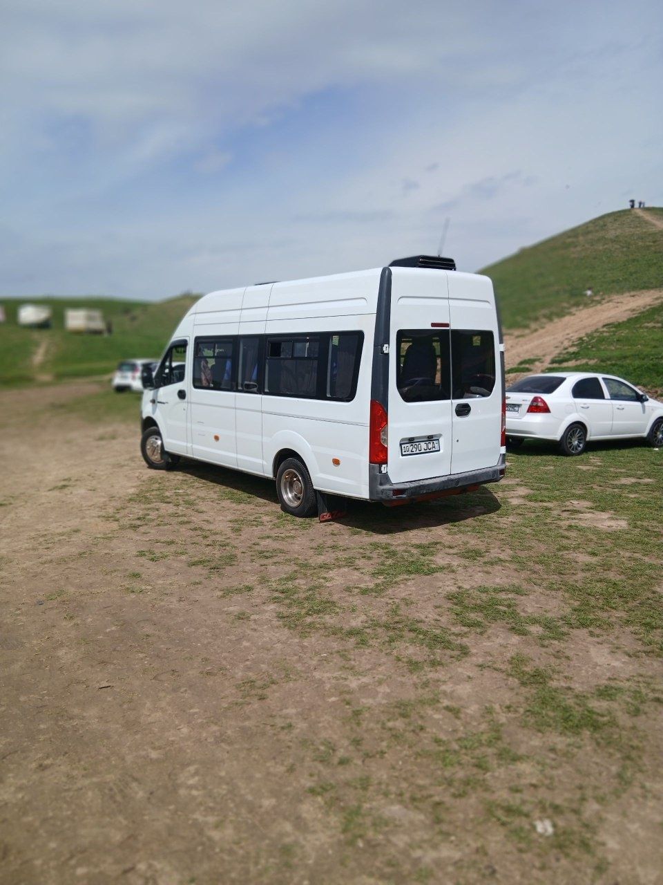 Заказ автобус  zakaz mikra avtobus