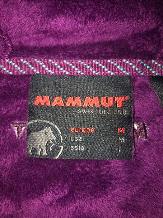 Mammut-vesta cu gluga , ca si Noua, tip bitos, pt dame, M