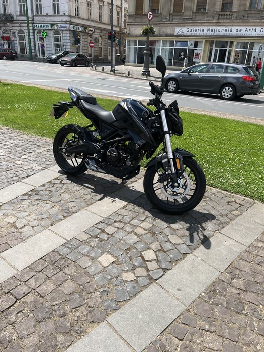 Vând motocicletă voge r 125