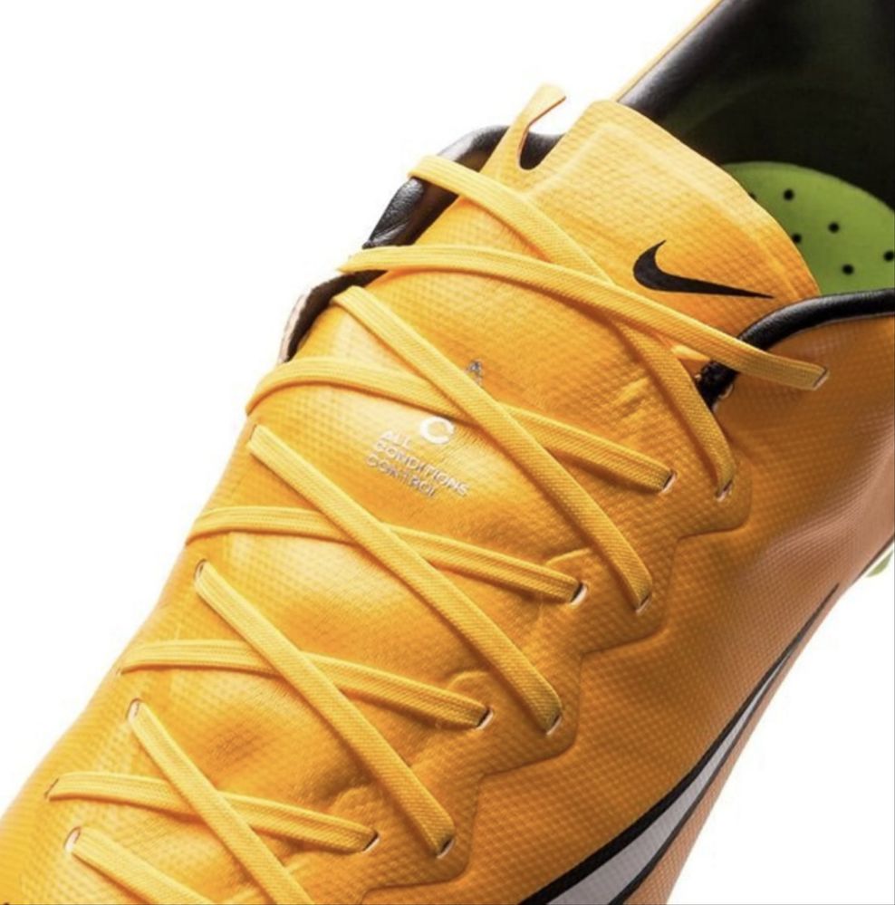 Бутсы Nike Mercurial Vapor X