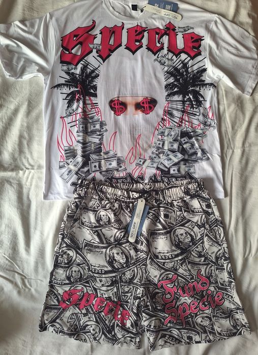 Vând set tricou XL + pantaloni scurți XL Noi