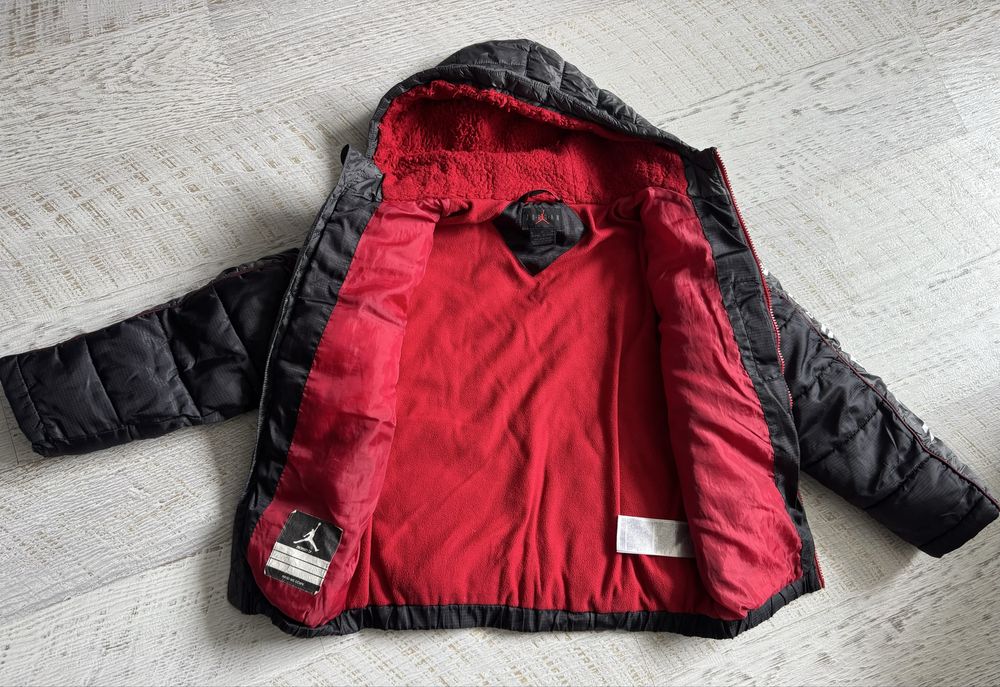 Зимно яке Jordan