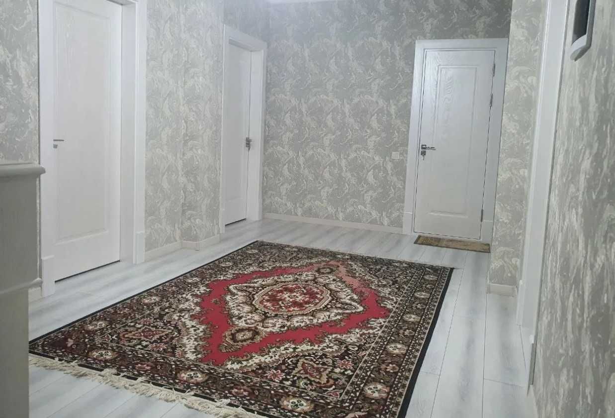 Продаётся Евродом на Сергелях, 3-соток (N 12632)