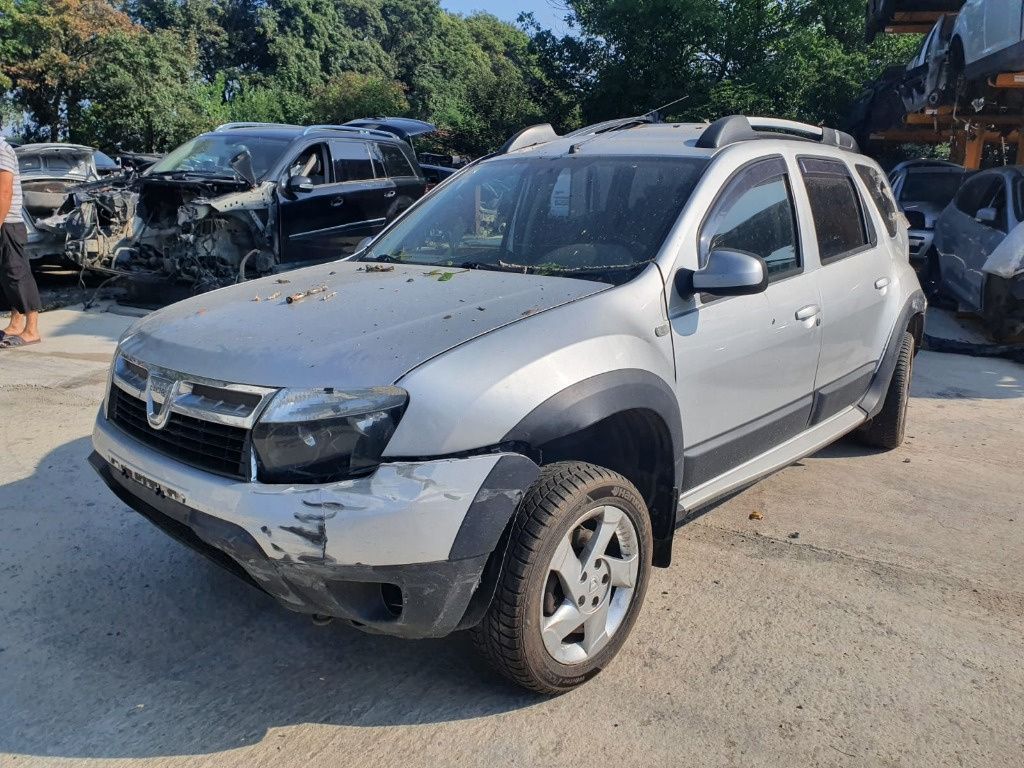 bara fata capota trager calandru bare longitudinale turbina alternator compresor ac electromotor Dacia Duster 2012, motor 1.5 dci 110cp k9k.898 dezmembrez